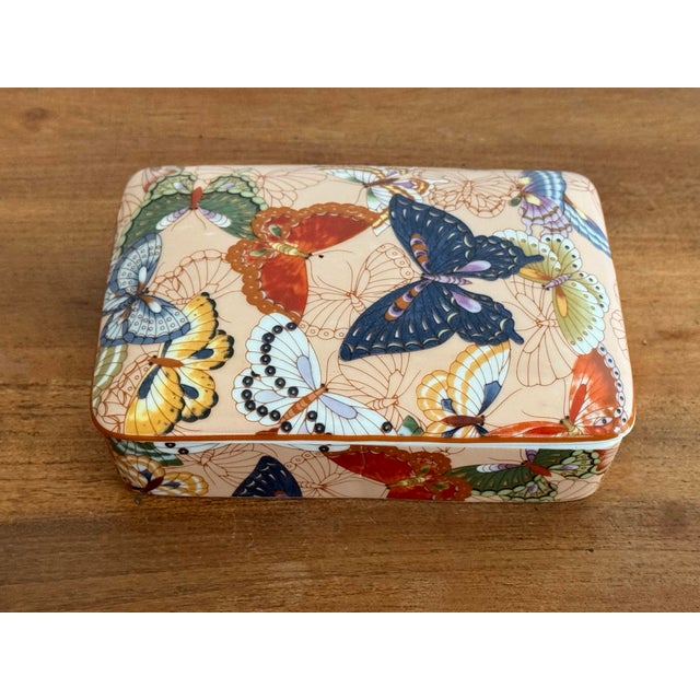 Peach Late 20th Century Neiman Marcus Butterfly Storage Box For Sale - Image 8 of 10