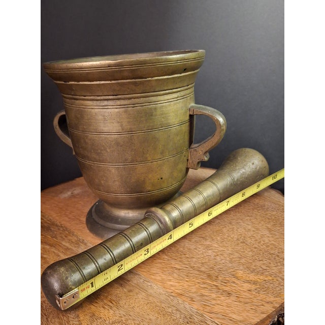 18th C Antique Solid Brass Mortar Pestle Set Heavy 15lb Judaica Apothecary For Sale - Image 16 of 17
