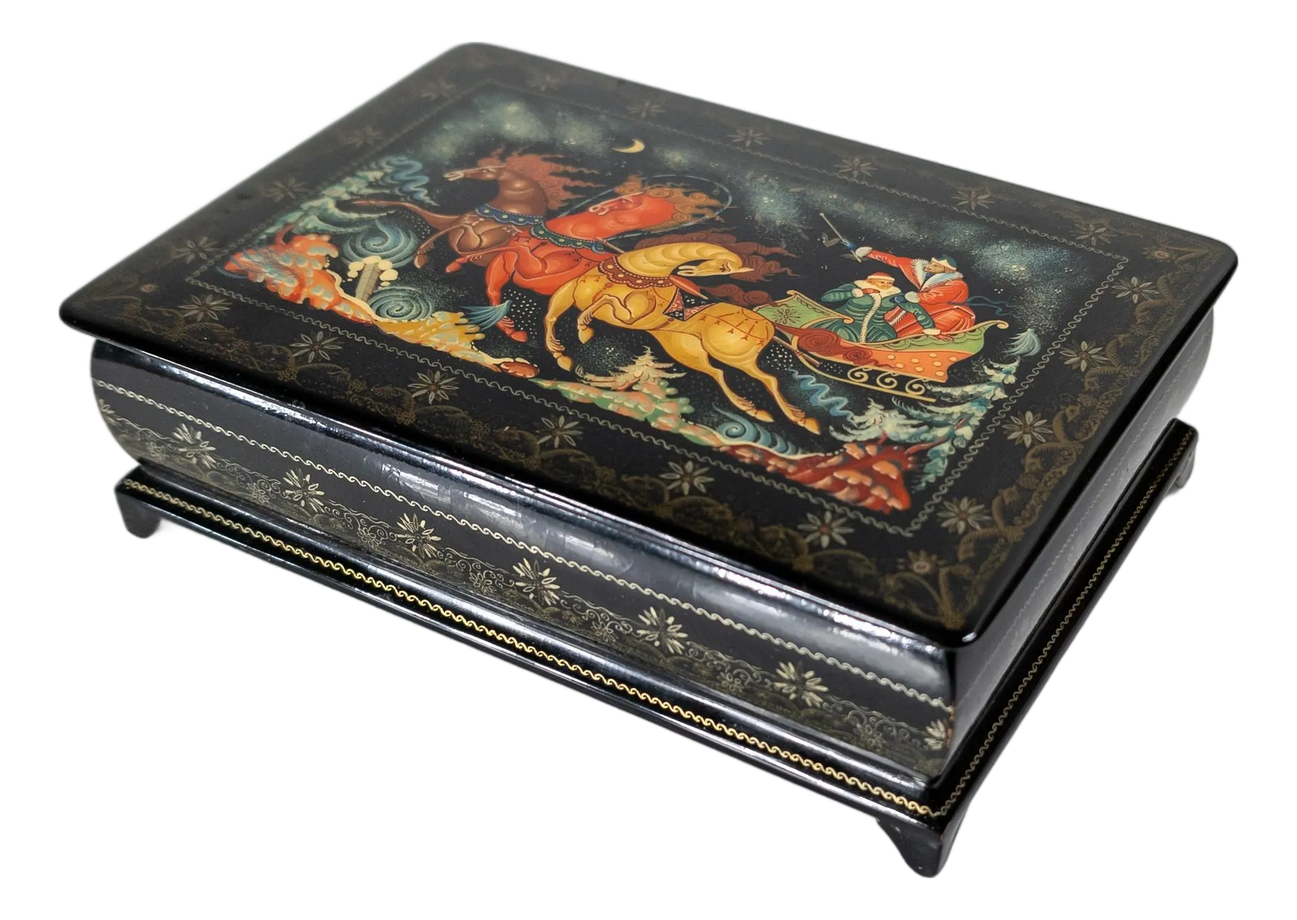 20th Century Russian Palekh School Lacquer Jewelry or Trinket Box