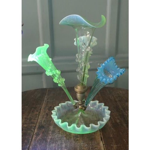Glass French Hand Blown Uranium Glass Three Trumpet Epergne, 1900 For Sale - Image 7 of 9