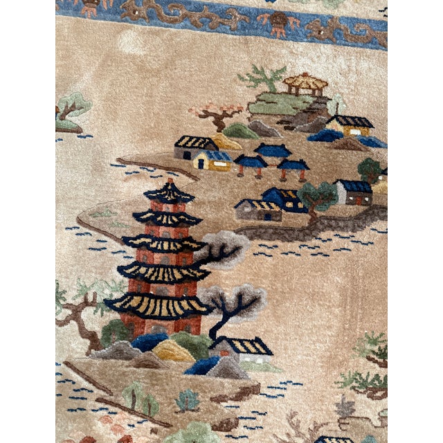 Ivory Mid-20th Century Chinese Art Deco Wool and Silk Rug 4'0" X 6'0" For Sale - Image 8 of 12