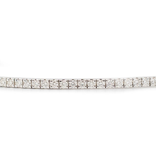 Gender: Ladies Metal Type: 14K White Gold Length: 7.25 inches Width: 1.95 mm Weight: 7.55 grams Ladies 14K white gold,...