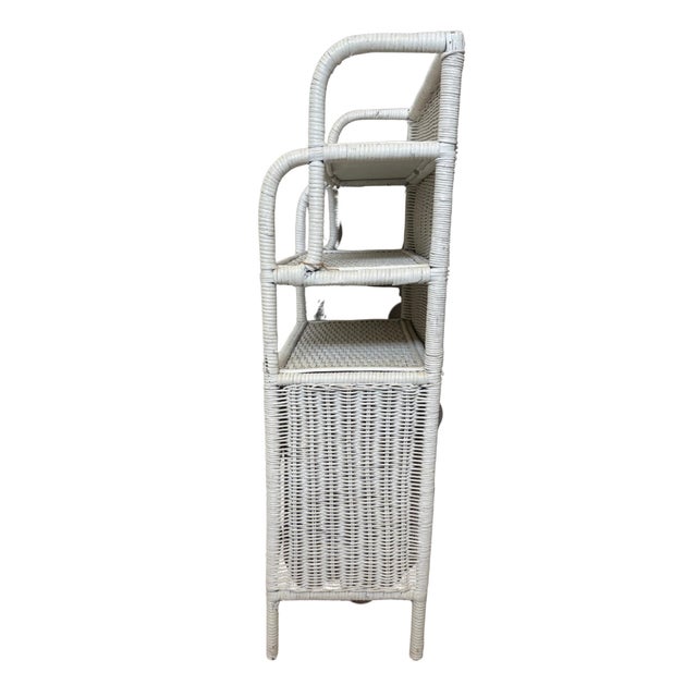 Vintage White Wicker Étagère With Double Door Cabinet & Curved Frame For Sale In Dallas - Image 6 of 12