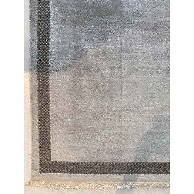 Modern Cloud Blue Silk Rug with Metal Chain Border by Doris Leslie Blau For Sale In New York - Image 6 of 10