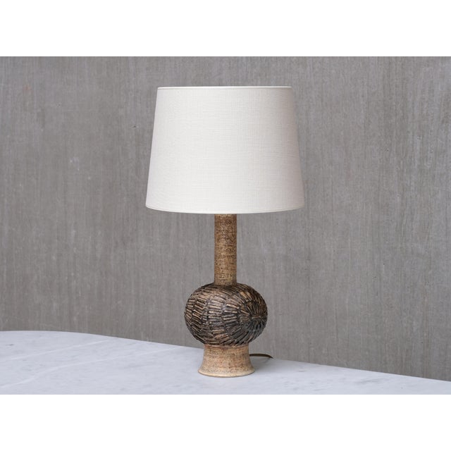 Sculptural Stoneware Table Lamp by Jette Hellerøe for Axella Keramik, Denmark, 1960s, in Very Good conditions. Designed...
