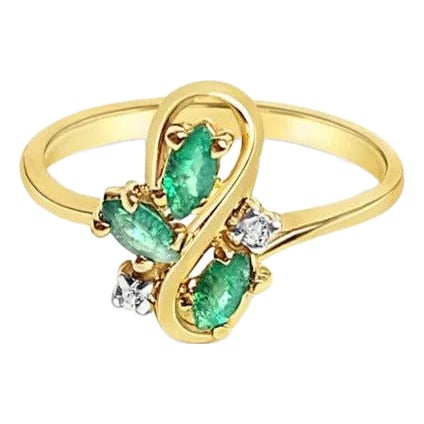 Marquise Emerald & Diamond Ring .29cttw 14k Yellow Gold, Size 4 For Sale
