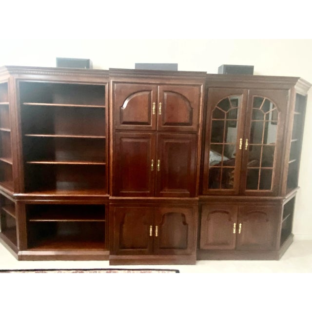 Pennsylvania House Cherry Wood Lighted Etagere/Display/Wall Unit With Cabinet With Doors 5 Piece Excellent Condition. For Sale - Image 14 of 15
