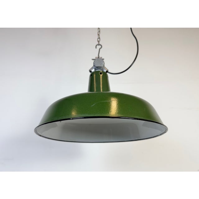 Metal French Industrial Green Enamel Factory Pendant Lamp, 1960s For Sale - Image 7 of 16