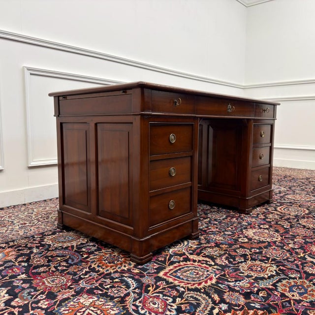 Classic Italian Desk from Assi D'Asolo For Sale - Image 5 of 18
