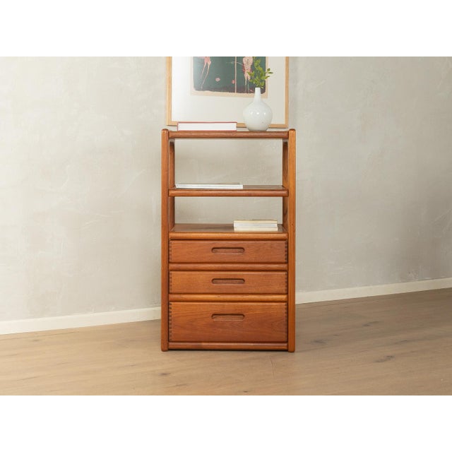 Rare dyrlund hifi rack from the 1960s. High-quality solid teak frame with three drawers, one of which has cassette holders...