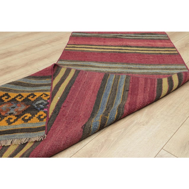 Textile 1950s Traditional Red Striped Kilim Rug For Sale - Image 7 of 13