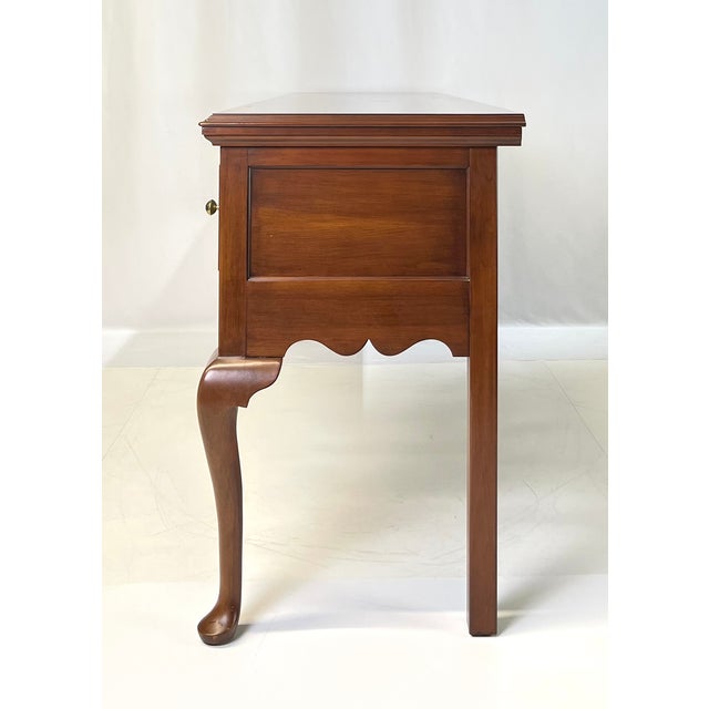 Queen Anne Vintage Henkel Harris Virginia Galleries Wild Black Cherry "Jamestown Colony" Buffet / Sideboard For Sale - Image 3 of 17