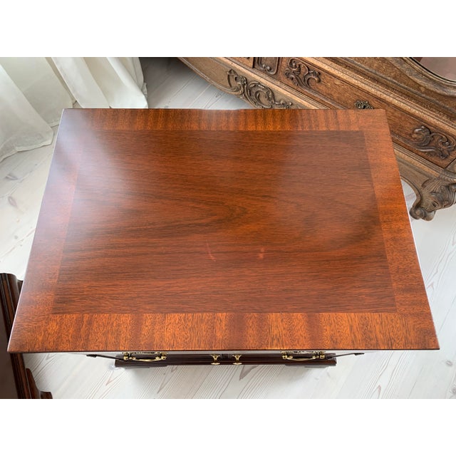 Vintage Baker Furniture Mahogany Chippendale Nightstands or Side Tables a Pair For Sale - Image 12 of 18