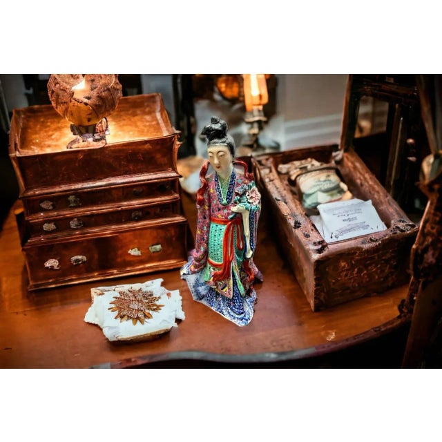 Early 20th Century Early Republic Period, Chinese Famille Rose Porcelain Figure of Late Qing Lady For Sale - Image 10 of 10