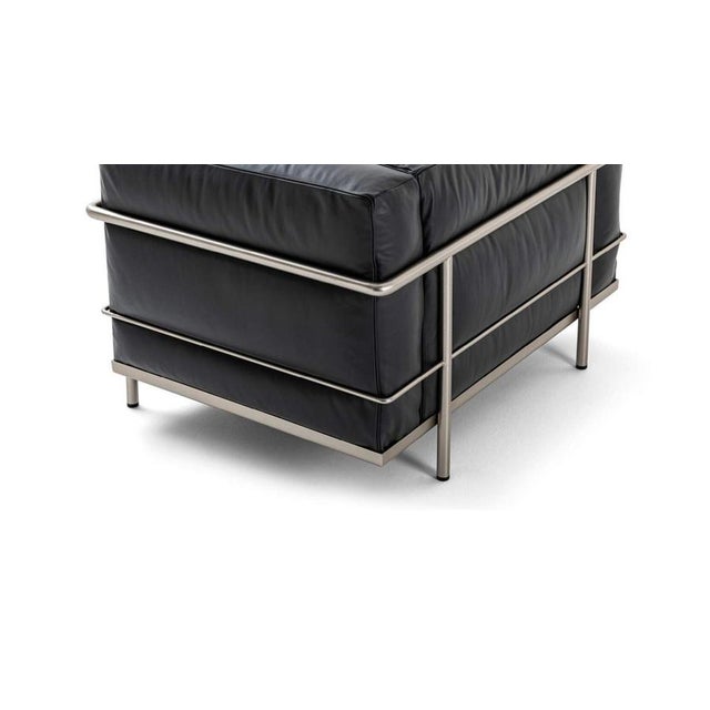 Textile 3 Grand Confort Chair by Le Corbusier for Cassina For Sale - Image 7 of 11