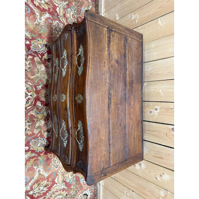 Regency Walnut Chest of Drawers For Sale - Image 5 of 11