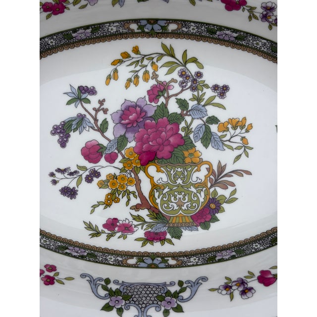 1970s 1970s Paragon Tree of Kashmir Oval Serving Platter | Royal Appointment Fine Bone China For Sale - Image 5 of 12