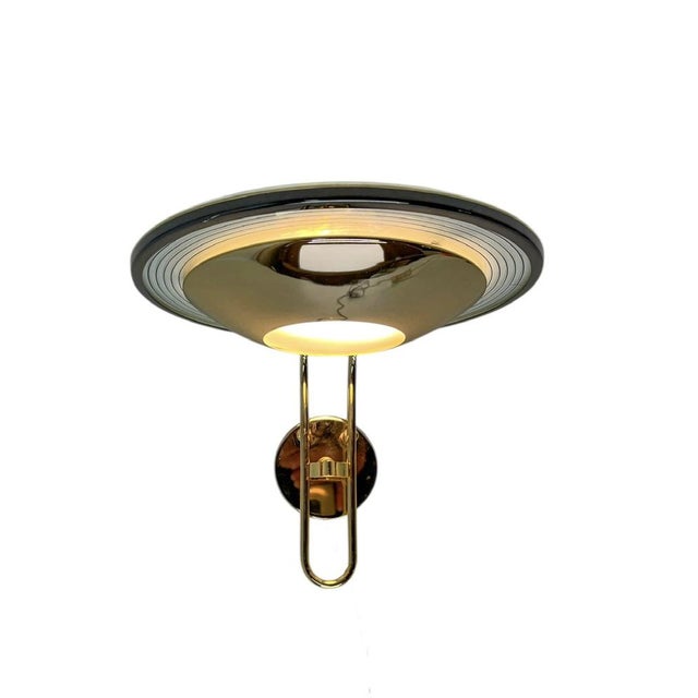 Mid-Century Modern Italian Round Brass and Glass Disc Wall Lamp, 1970s For Sale - Image 3 of 11
