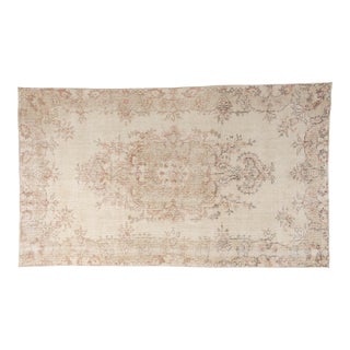 1960s Neutral Floral Medallion Rug For Sale