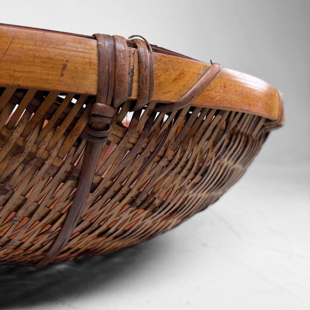 Vintage Japanese Bamboo Zaru Harvest Basket, 1950s For Sale - Image 6 of 11