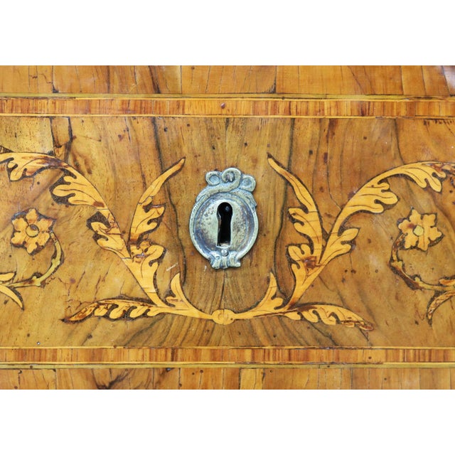 Inlaid Chest of Drawers, Northern Italy, 18th Century For Sale - Image 13 of 17