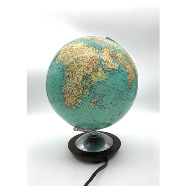 Terrestrial Globe Table Lamp from Columbus For Sale - Image 9 of 9