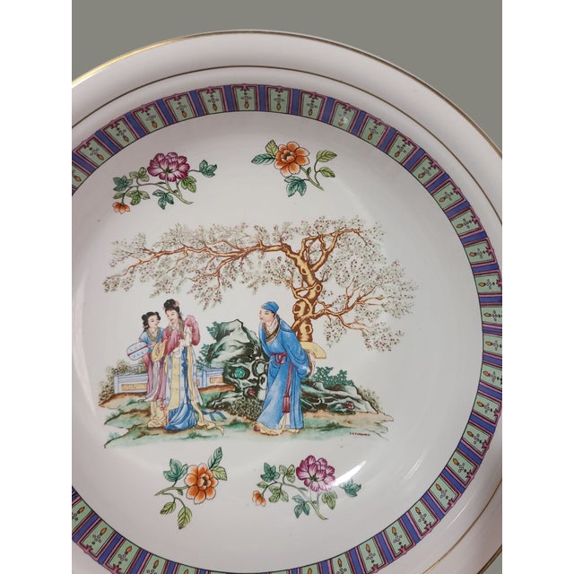 Late 20th Century Vintage Chinoiserie Famille Rose Hand Painted Figural Large Serving Bowl For Sale - Image 5 of 11