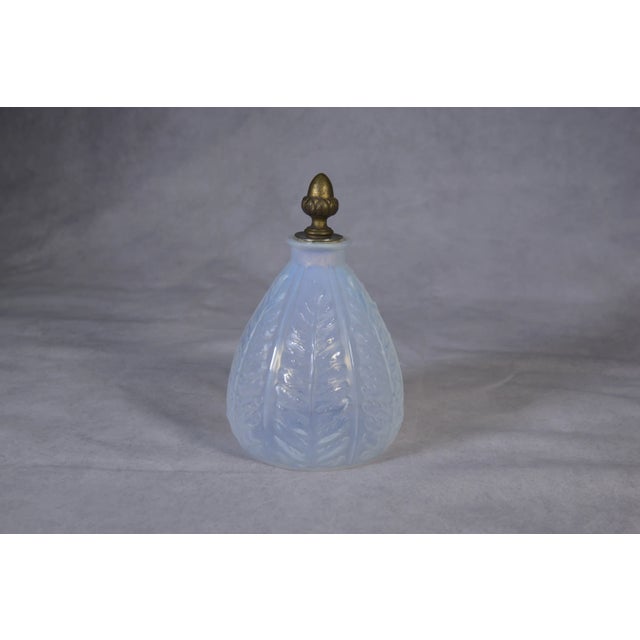 Art Nouveau Bottle in Opalescent Glass by Julien, France, 1900s For Sale - Image 4 of 6