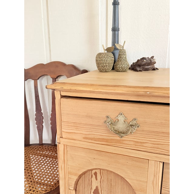 Mid 19th Century Antique English Pine Sideboard Cabinet Desk For Sale - Image 5 of 18