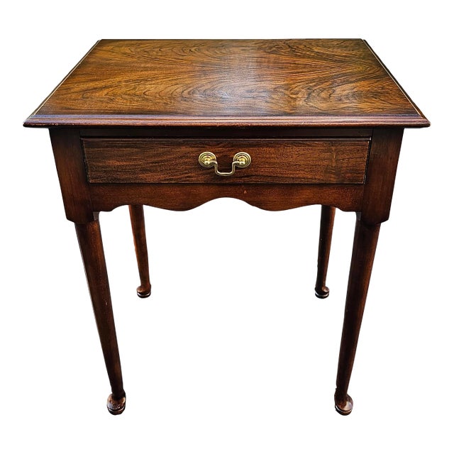 Late 20th Century Flame Walnut Queen Anne Single Drawer Side Table For Sale