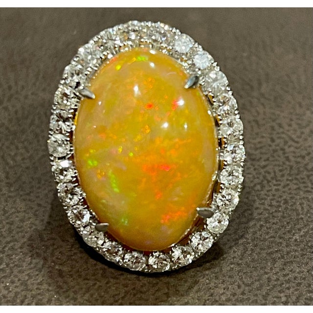 Op Art Oval Opal and Diamond Cocktail Ring 18 Karat White Gold, Estate Size 7 For Sale - Image 3 of 18