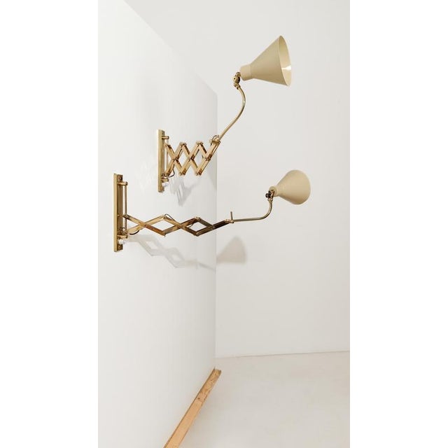 Vintage Italian Adjustable Wall Light in Brass and Creamy White Metal, 1950s For Sale - Image 11 of 18