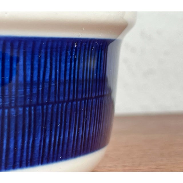 Mid-Century Modern Swedish Koka Blue, Blau, Bla Series Bowl with Lid by Hertha Bengtson for Rörstrand, 1950s For Sale - Image 12 of 16