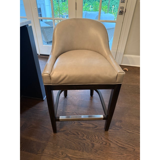 Contemporary Set of 3 Vanguard Calloway Stools For Sale - Image 3 of 8