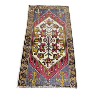 Turkish Yastik Rug 1'9" x 3'1" For Sale