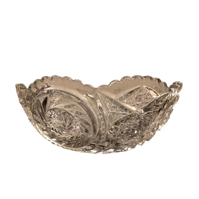 A lovely deep cut vintage crystal bowl in perfect condition