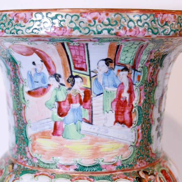 Rose Medallion Chinese Export Porcelain Ku Vase For Sale - Image 4 of 18