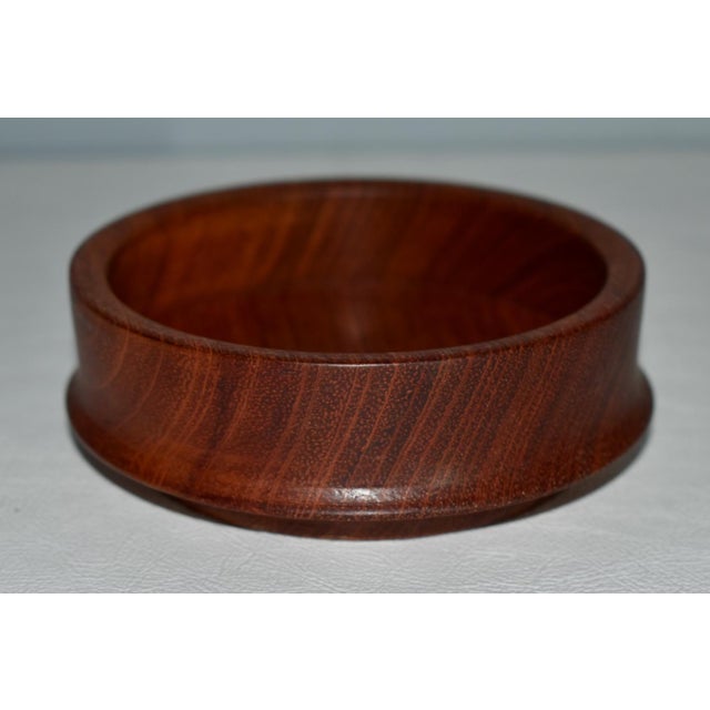 Vintage Star Inlay Round Wood Box For Sale In Philadelphia - Image 6 of 13