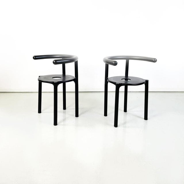 Italian modern Black metal plastic Chairs 4855 by Anna Castelli Kartell, 1990s Pair of chairs mod. 4855 with round seat...