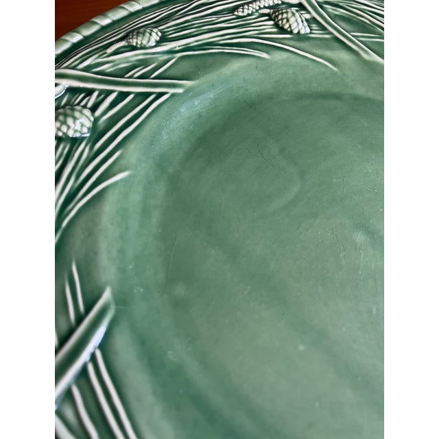 Bordallo Pinheiro Mid 20th Century Discontinued Bordallo Pinheiro “Pine Green” Chop, Serving, or Charger Plate For Sale - Image 4 of 6