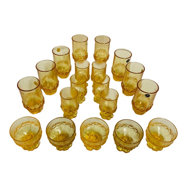 Vintage Franciscan Canary-Yellow Brutalist Glasses- 19 Pieces For Sale