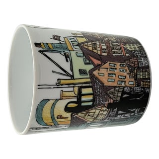Cupola City Cup Series No. 6 Hamburg Mug by B. Brenner and Mario Bellini for Rosenthal Studio Line, 1990s For Sale