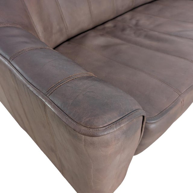 Vintage DS44 Two-Seater Sofa in Buffalo Leather from de Sede For Sale - Image 9 of 10