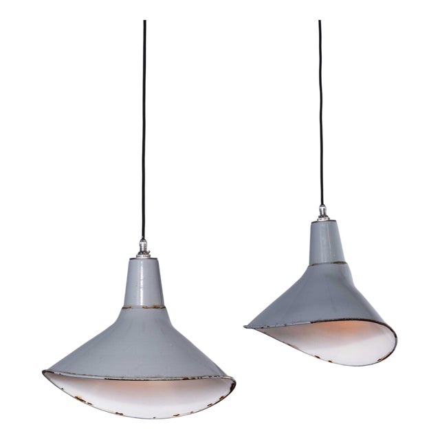 Industrial Grey Benjamin Crysteel Enamelled Parabolic Lamps, 1950s, Set of 2 For Sale