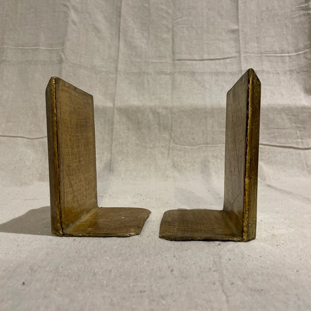 Traditional Mid 20th Century Italian Florentine Crest Bookends - Set of 2 For Sale - Image 3 of 3