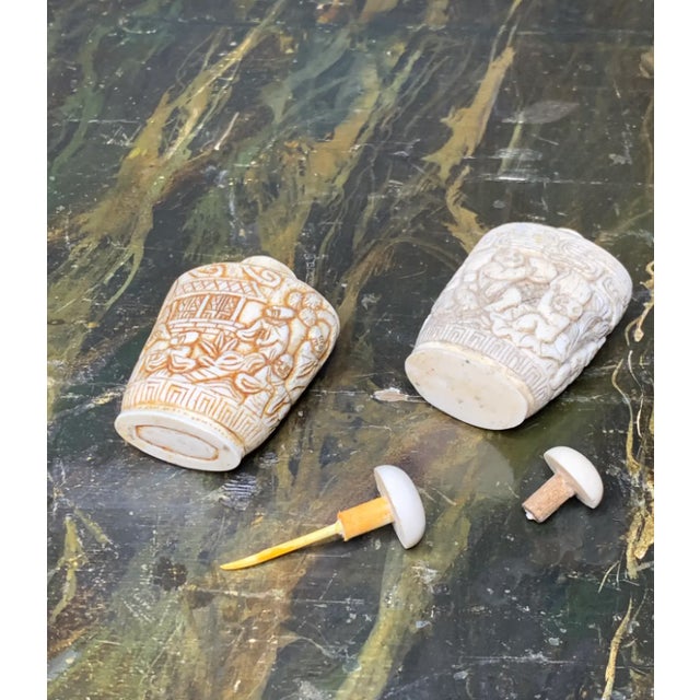1910s Vintage Hand Carved Chinese Hand Carved Sniffers - A Pair For Sale - Image 5 of 7