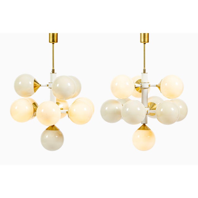 1970s 1970s Mid-Century Modern Sputnik Chandeliers by Szarvasi, Hungary - a Pair 3 Available For Sale - Image 5 of 18