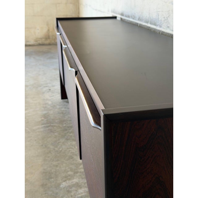 Brown Long Rosewood Sideboard Credenza With 4 Pull-Out Drawers Danish Mid-Century Modern 1970s For Sale - Image 8 of 10
