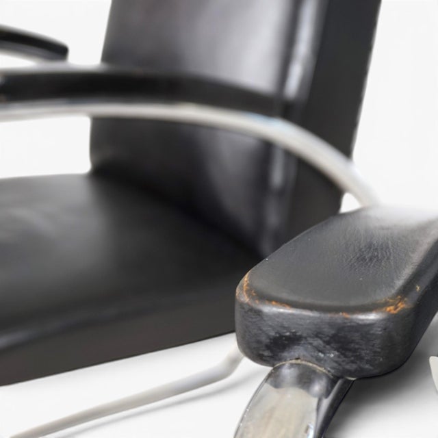 Bauhaus Streamline Leather Tubular Steel Armchairs, 1930, Set of 2 For Sale - Image 6 of 18