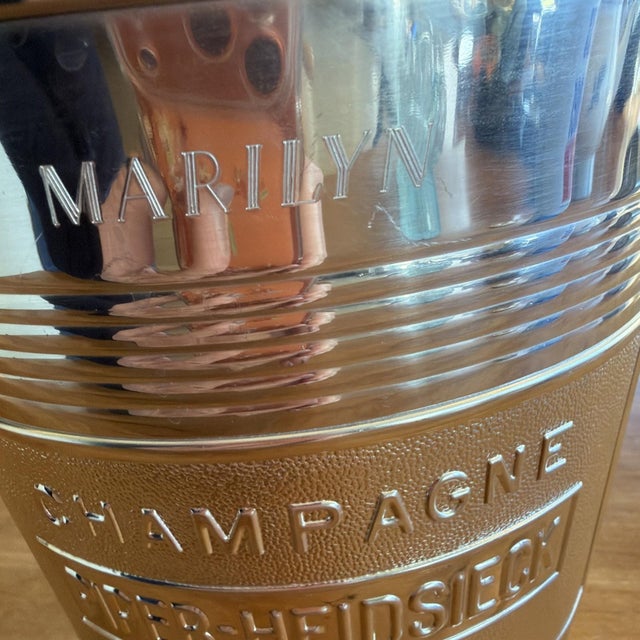 Metal 1970s Piper Heidsieck Champagne Bucket Marilyn Monroe NYC Hollywood 444 1st Ave Rare For Sale - Image 7 of 10